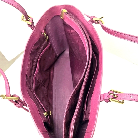 Tory Burch Emerson Tote Handbag. Burgundy, Saffiano Leather, Large. - Picture 16 of 16